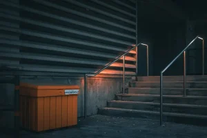 Spalanie plastiku – wszystko, co musisz wiedzieć [2026]
